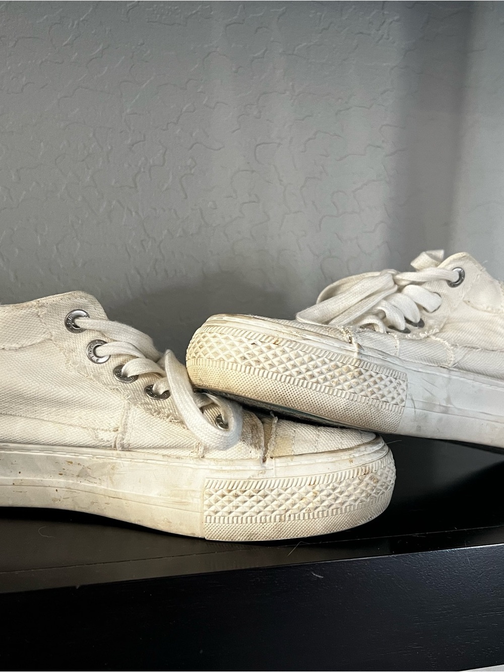 Blowfish White Low-Top Canvas Sneakers